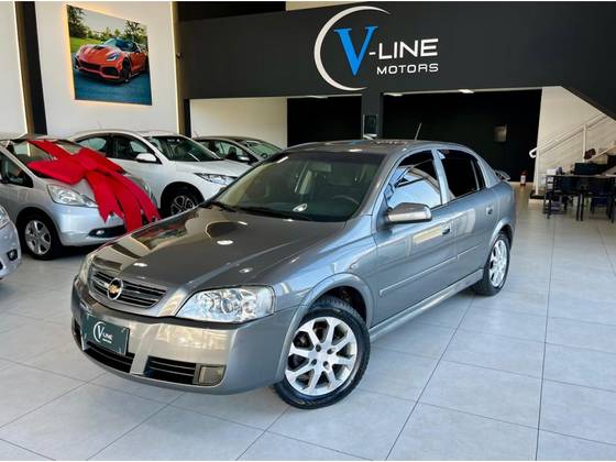 CHEVROLET ASTRA 2.0 MPFI ADVANTAGE 8V FLEX 4P MANUAL CHEVROLET ASTRA 2.0 MPFI ADVANTAGE 8V FLEX 4P MANUAL